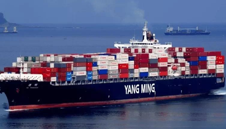 阳明海运激进扩张：计划 2032 年船队规模激增 130 万 TEU，剑指全球航运头部阵营