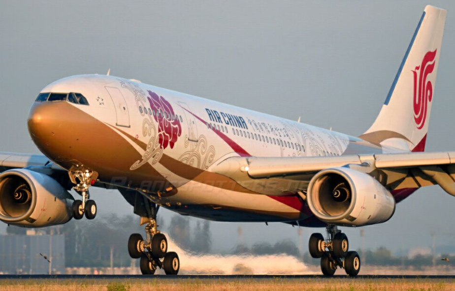 国际空运，航空旺季